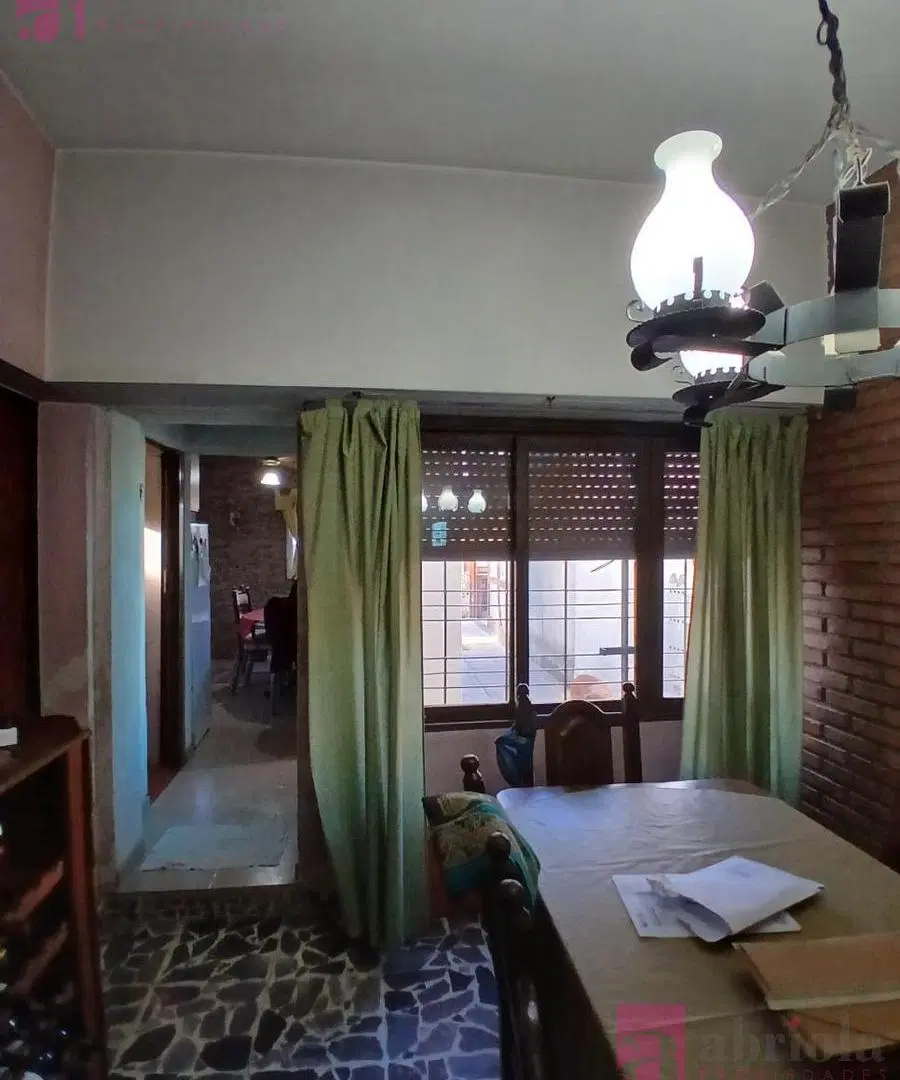 Casa en venta en Quilmes Oeste 8