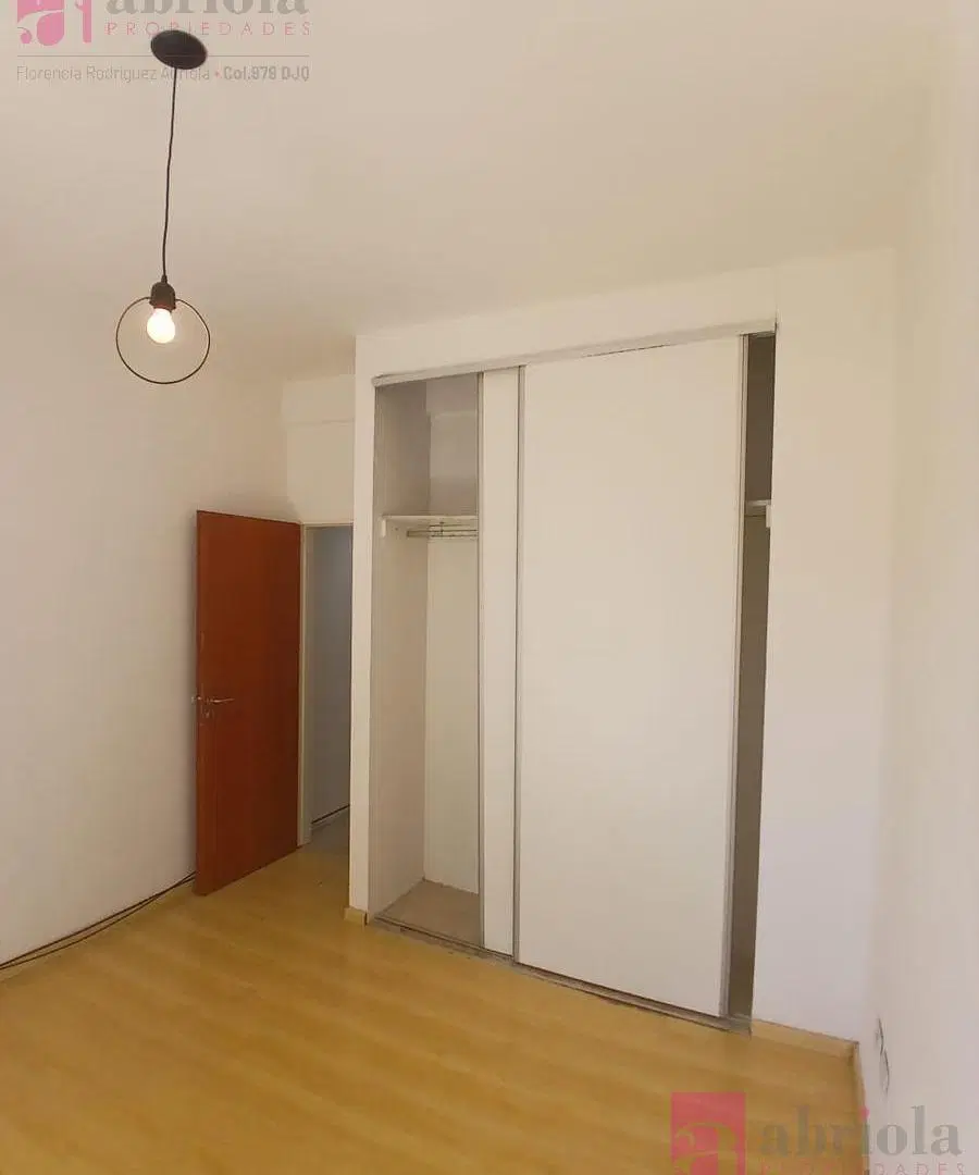 Departamento en venta en Quilmes Oeste 4