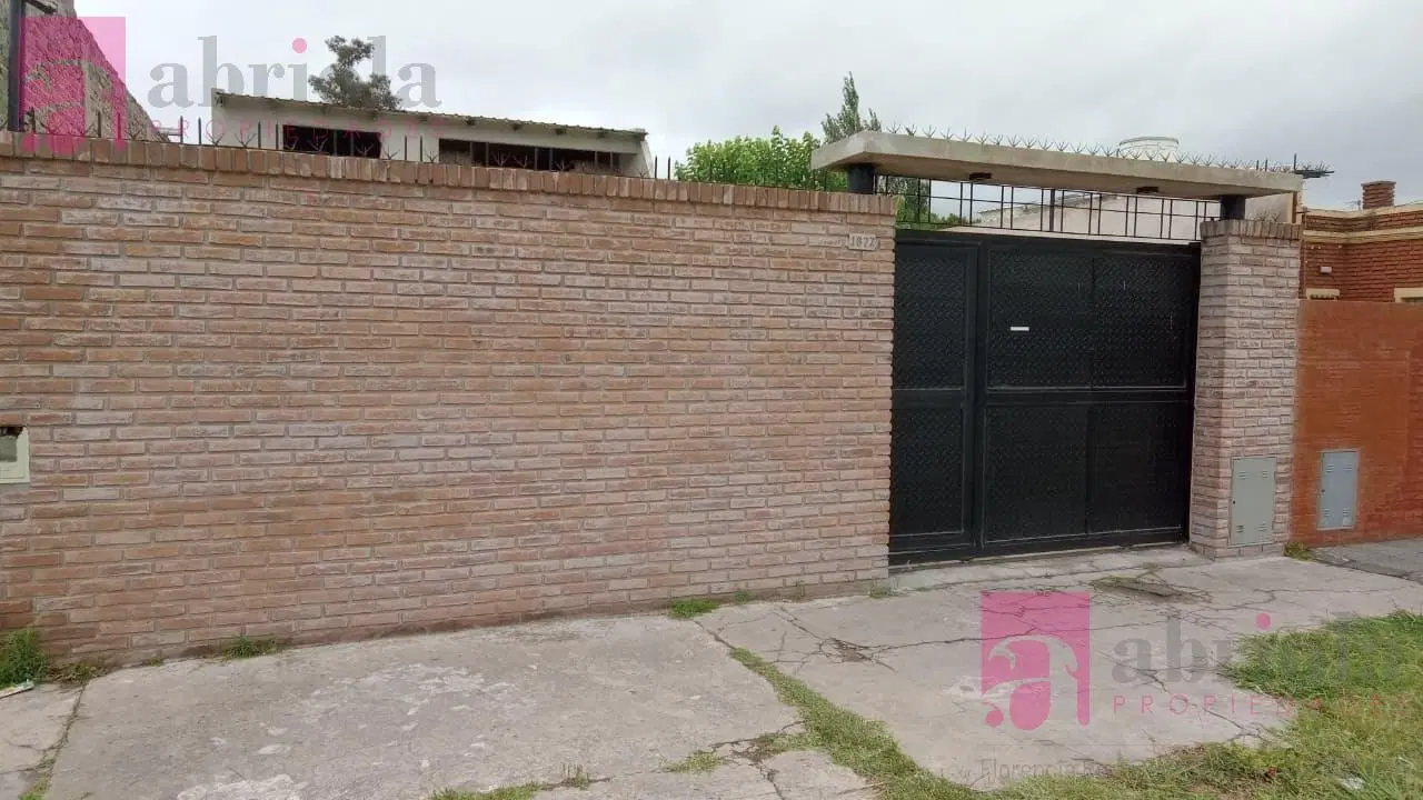 Casa en Bernal Oeste 1