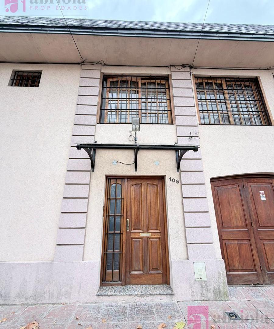 Casa PH en alquiler en Quilmes