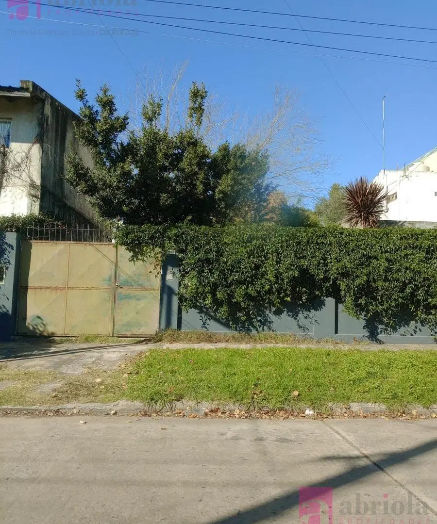 Galpón en alquiler en Quilmes Oeste 2