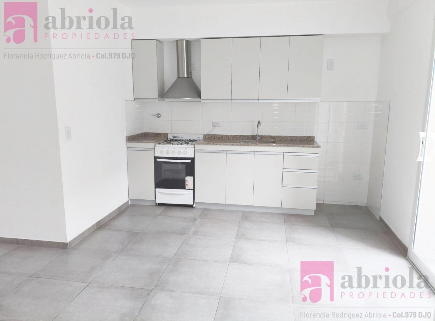 Foto de Departamento 2 Ambientes en Alquiler excelente ubicacion de Quilmes, imagen 1
