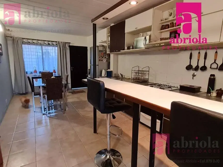 Casa Tipo PH en Alquiler de 3 Ambientes en Quilmes Este 2