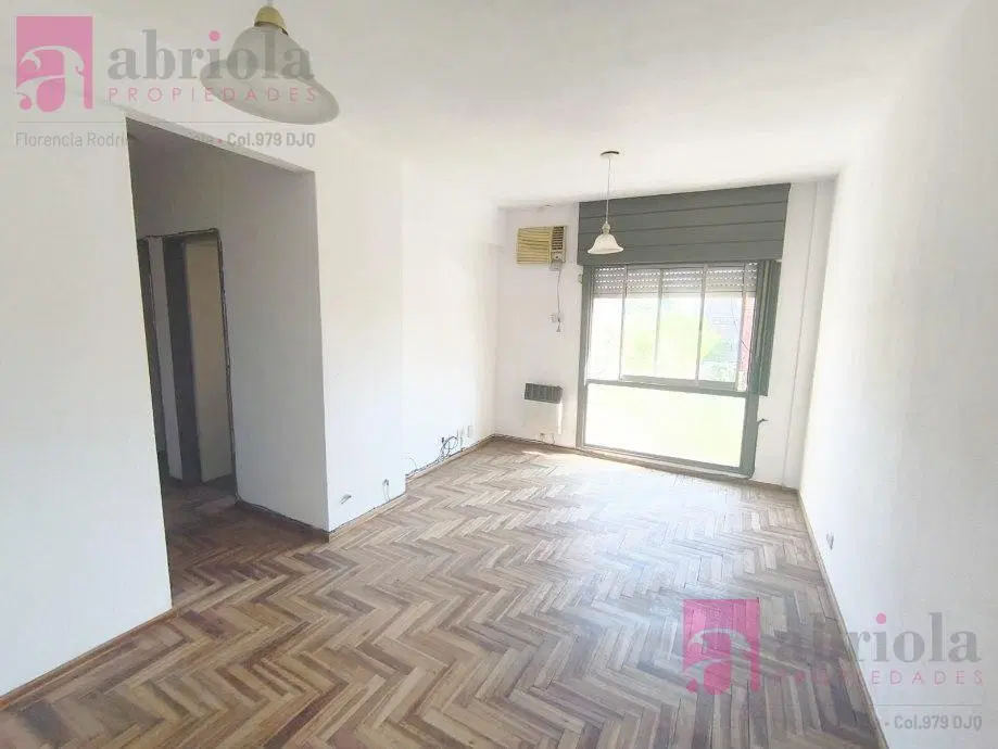 Departamento de 3 Ambientes Apto Profesional en Quilmes Centro 5