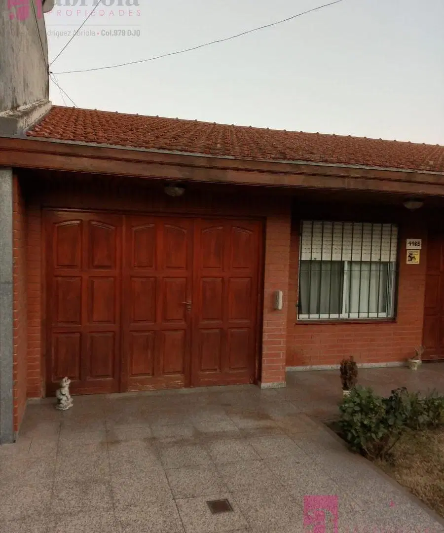 Casa en alquiler en Ezpeleta Este 1