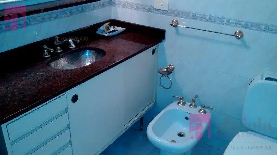 CASA PH de 3 Ambientes en Alquiler excelente ubicacion de Quilmes 3