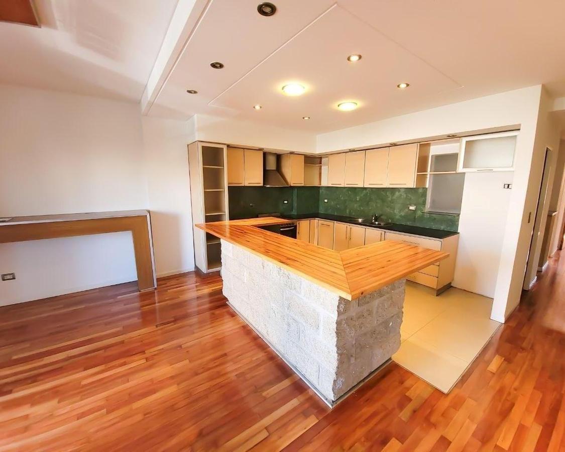 Foto de Departamento en Venta en Quilmes, G.B.A. Zona Sur, Argentina, imagen 2