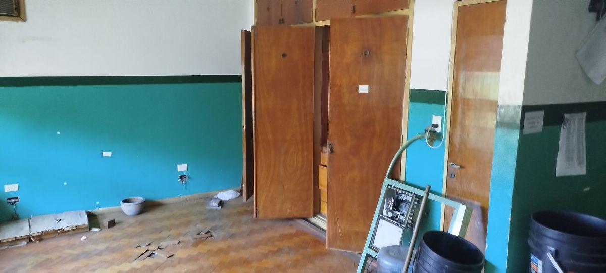 Foto de PISO AL FRENTE CON BALCON - FICHA 6 - contado u$s 50.000 + cuotas a, imagen 2