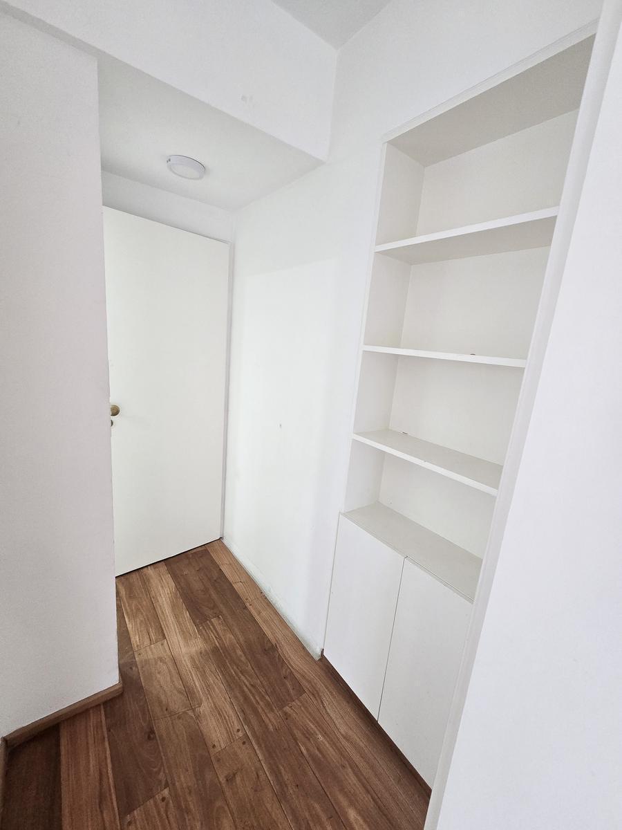 Departamento 4 Amb con Dependencia y Cochera en Belgrano R 4