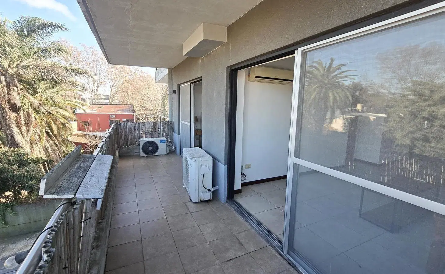 Alquiler departamento 2 amb con cochera y balcon 5