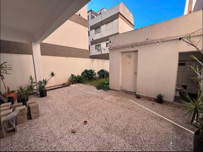 Foto de Casa de 4 ambientes en venta en Ballester centro, imagen 5