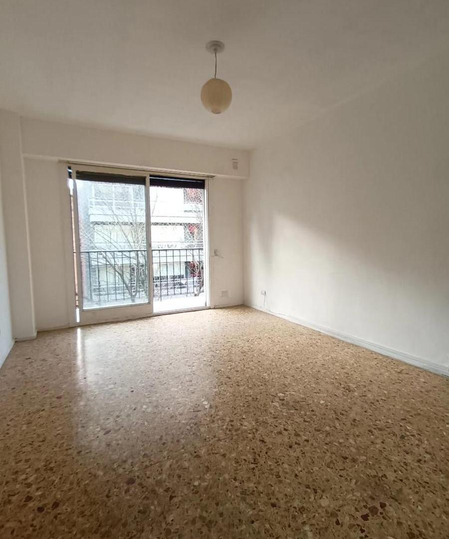 Foto de Departamento de 3 ambientes en Caballito en venta, imagen 3