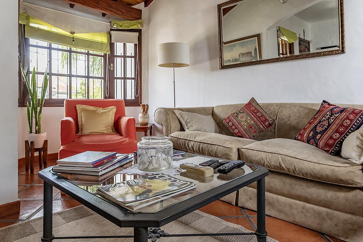 Foto de CASA DE 3 AMBIENTES C/ COCHERA Y PILETA - TIGRE, imagen 3