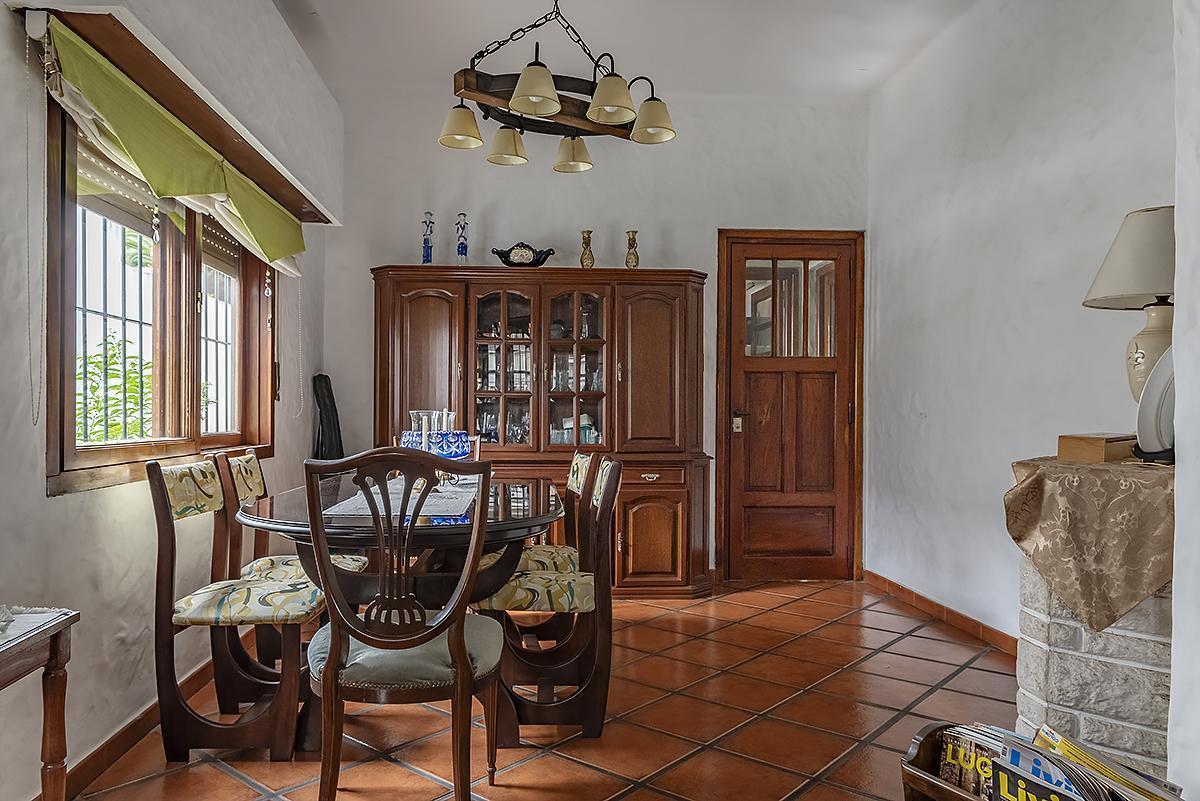 Foto de CASA DE 3 AMBIENTES C/ COCHERA Y PILETA - TIGRE, imagen 5