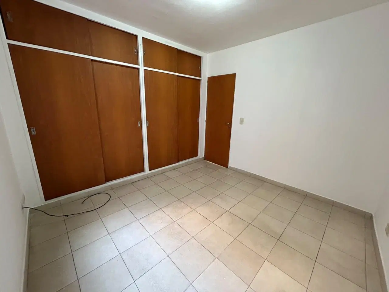Departamento primer piso por escalera 4