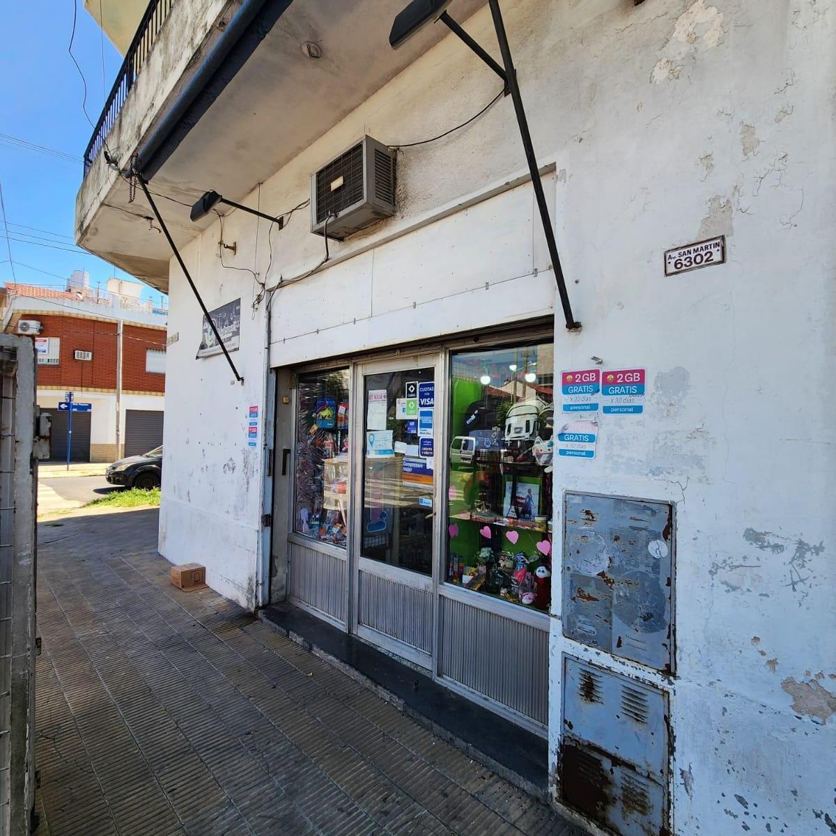 LOCALES COMERCIALES