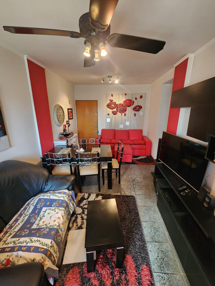 DEPARTAMENTO CUATRO AMBIENTES CON COCHERA CUBIERTA