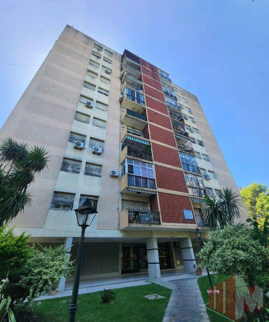 DEPARTAMENTO 4 AMBIENTES