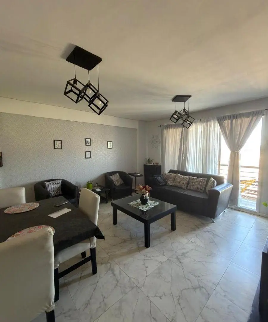 DEPARTAMENTO DE 4 AMBIENTES 1
