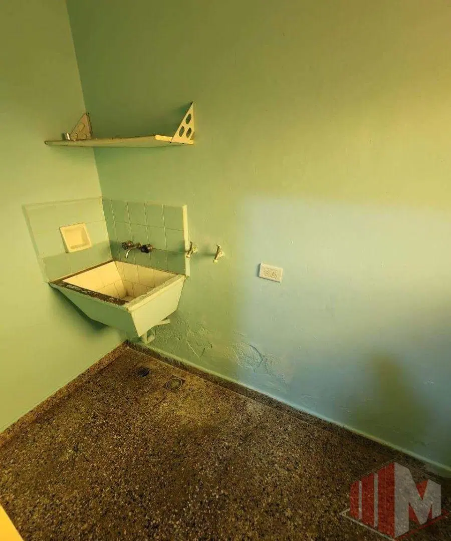 Departamento en Venta en Tapiales 3