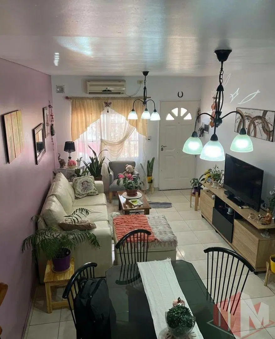 Dúplex en venta c/ cochera en Tapiales 2