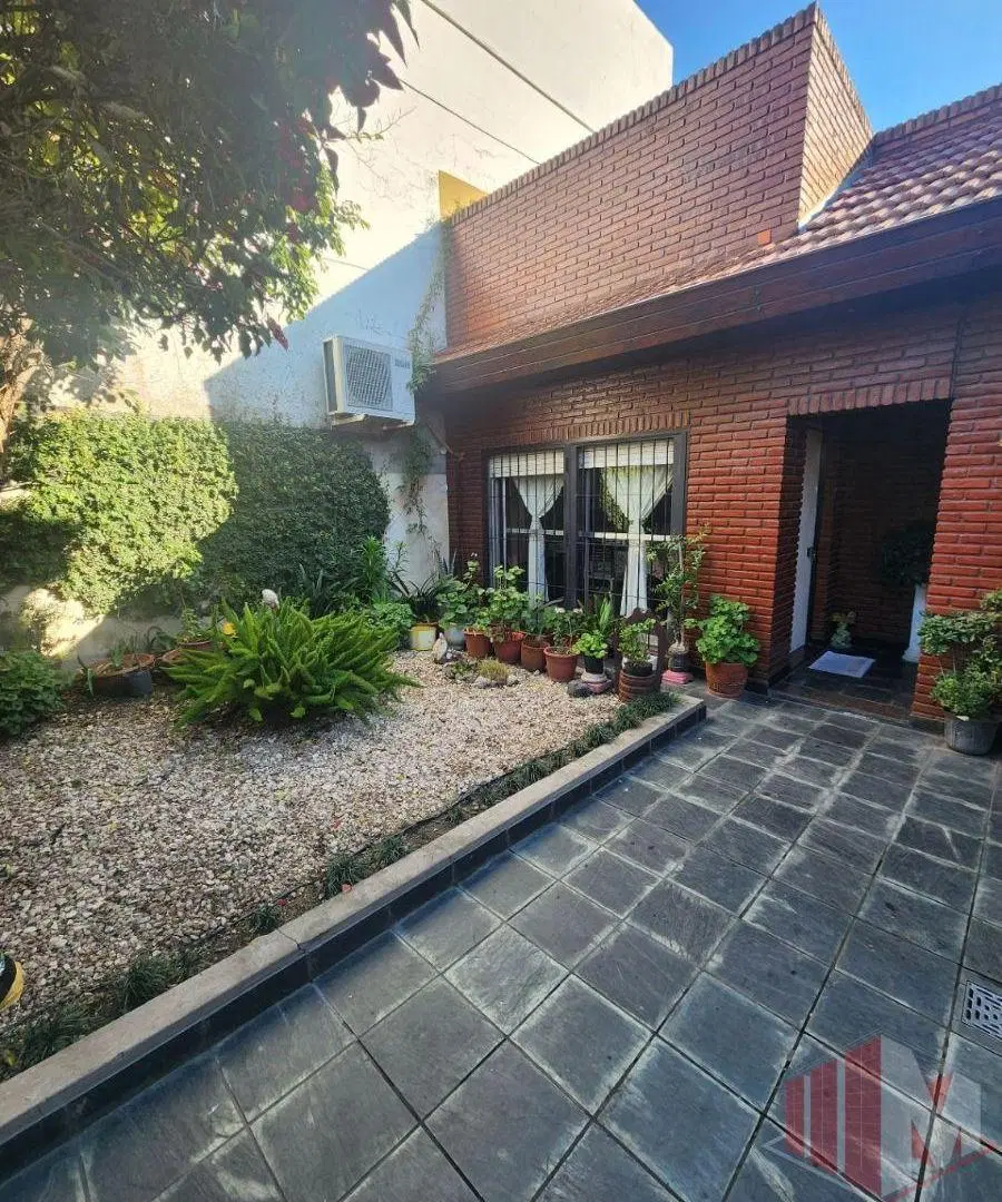 Casa en venta c/ cochera en Ciudad Madero 3