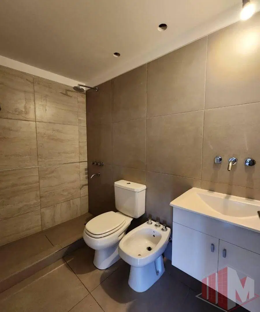 Departamento en alquiler de 1 dormitorio en Tapiales 5