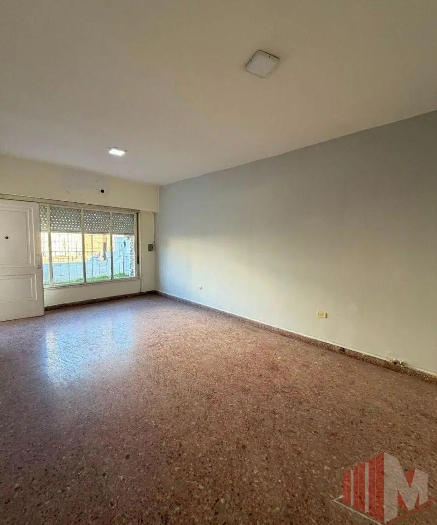 Casa en alquiler c/ cochera en Ciudad Madero 4