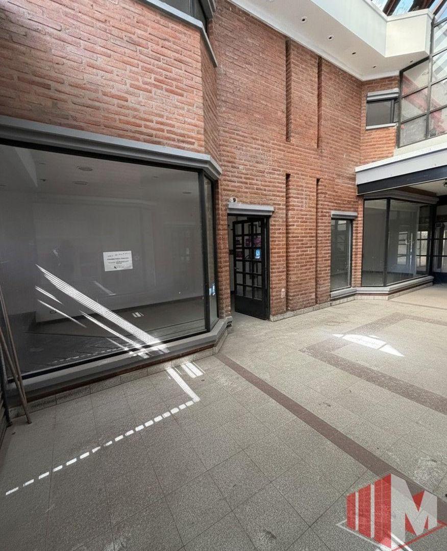 Foto de Local comercial en venta ubicado en Tapiales, imagen 4