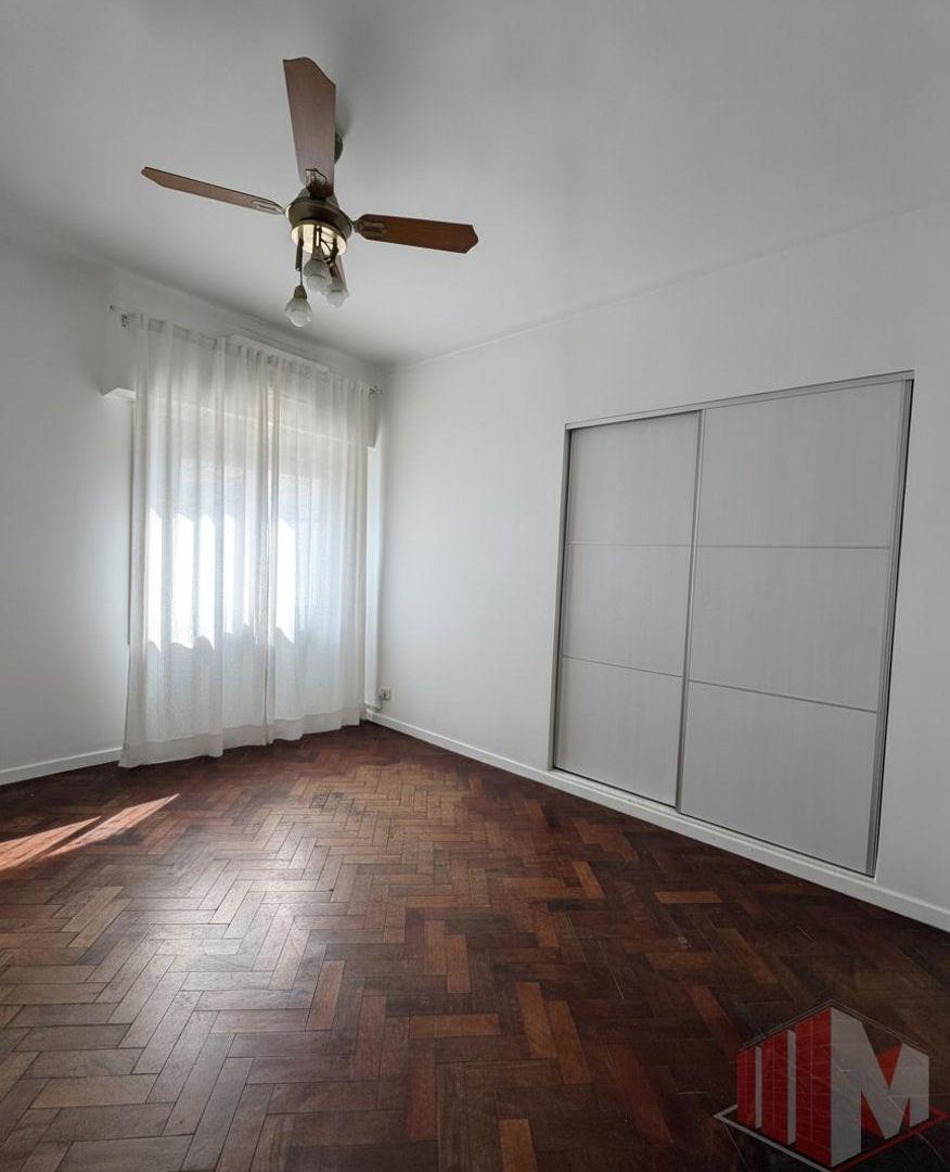 Foto de Departamento en venta c/ cochera en Villa Celina, imagen 5