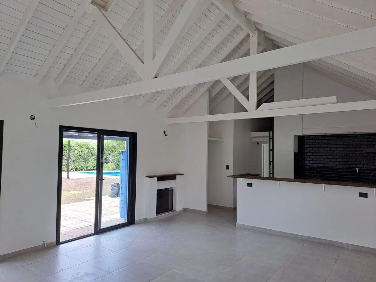 Venta Casa 4 ambientes Country Banco Provincia 3