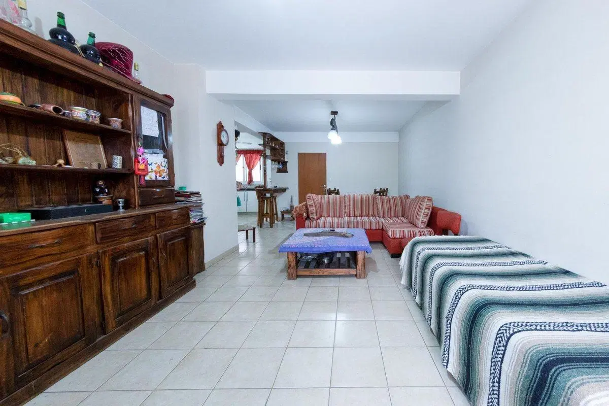 Departamento 4 ambientes -EXCELENTE UBICACION 4