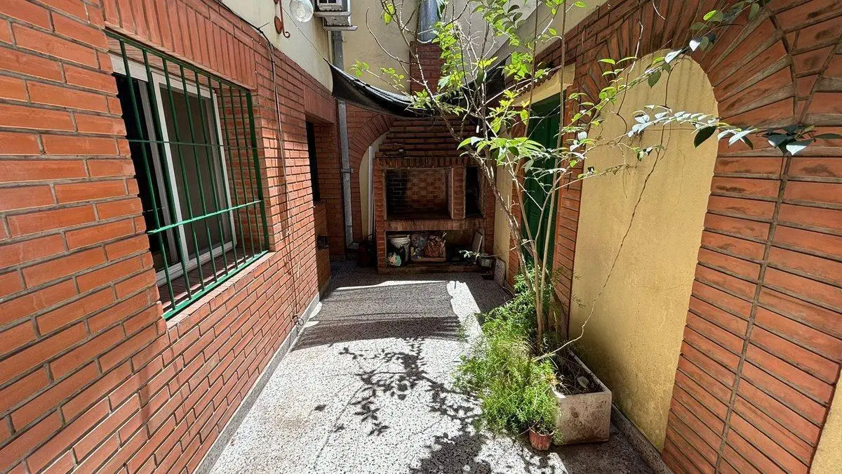 PH EN VENTA C/COCHERA EN P. PATRICIOS CABA 3