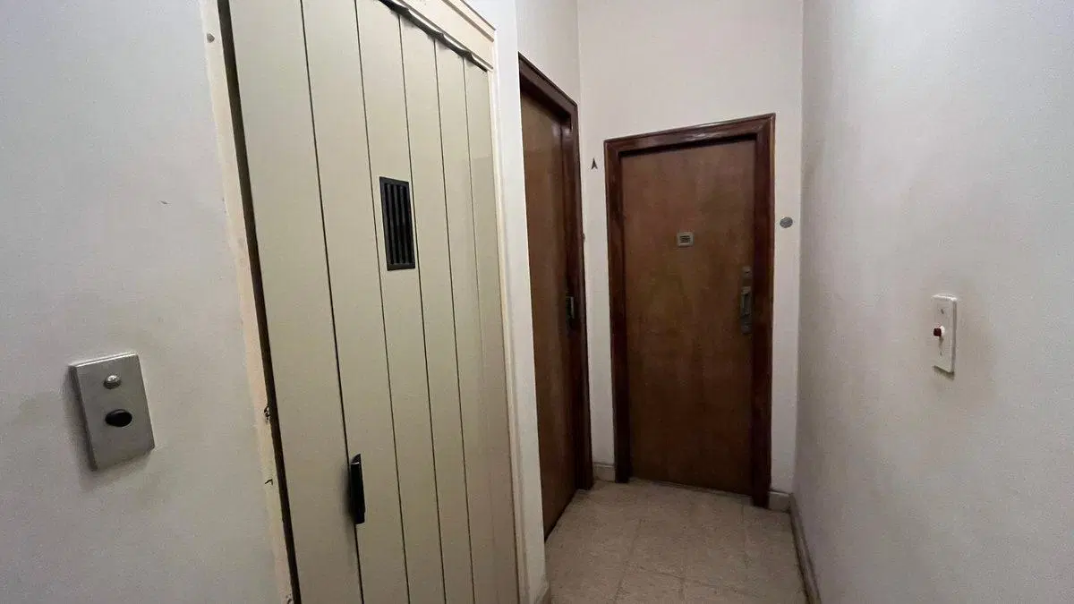 Departamento en Venta Almagro, con dependencia. 3