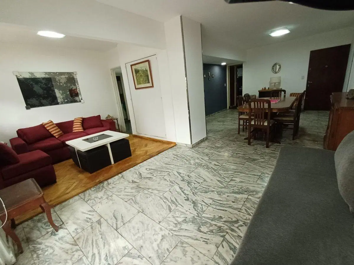 VENTA 5 AMB. CON BALCON Y PATIO. BAJÓ VALOR!!! 4