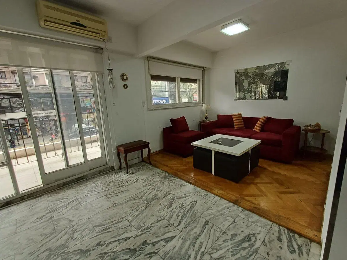 VENTA 5 AMB. CON BALCON Y PATIO. BAJÓ VALOR!!! 5