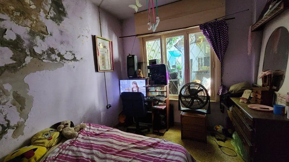 VENTA CASA 4 AMBIENTES A REFACCIONAR EN VERSALLES 3