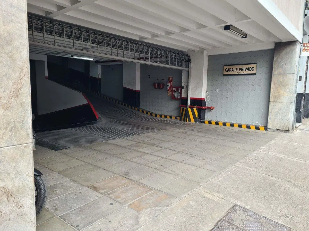 COCHERA EN VENTA (SAN NICOLAS) 8