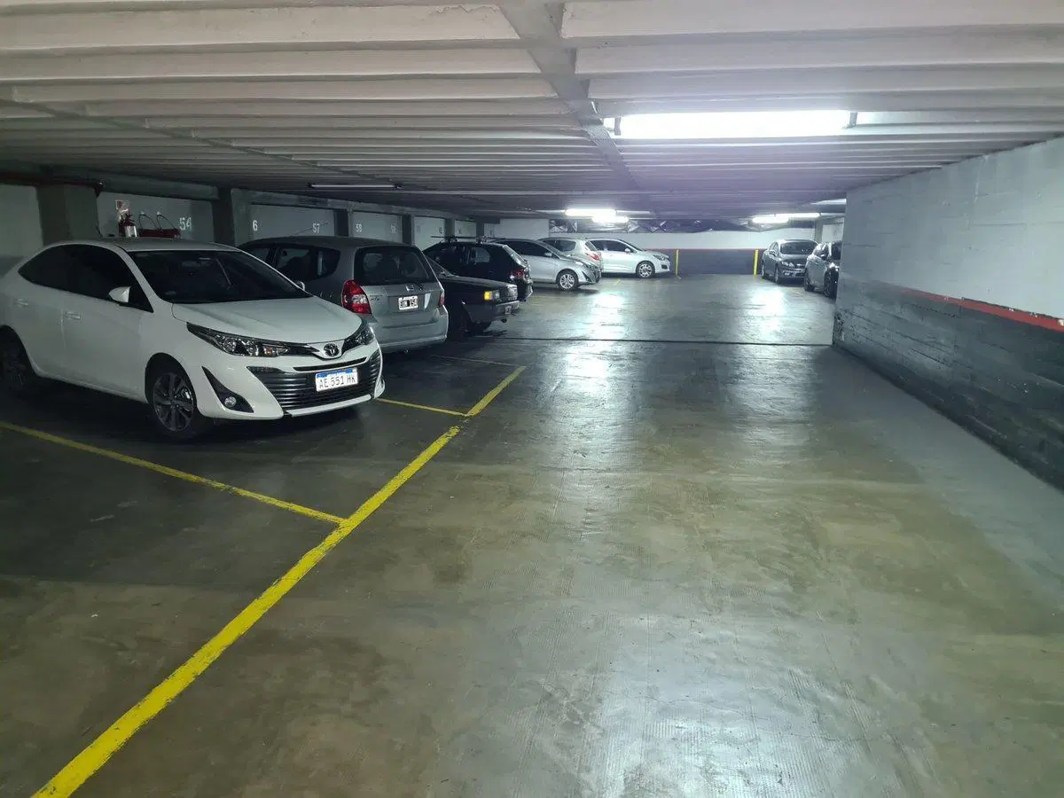 COCHERA EN VENTA (SAN NICOLAS) 5