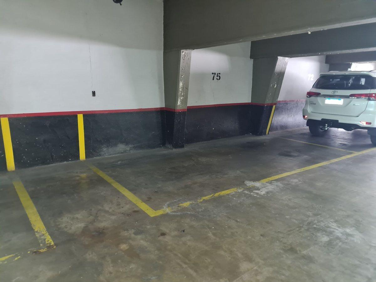 COCHERA EN VENTA (SAN NICOLAS)