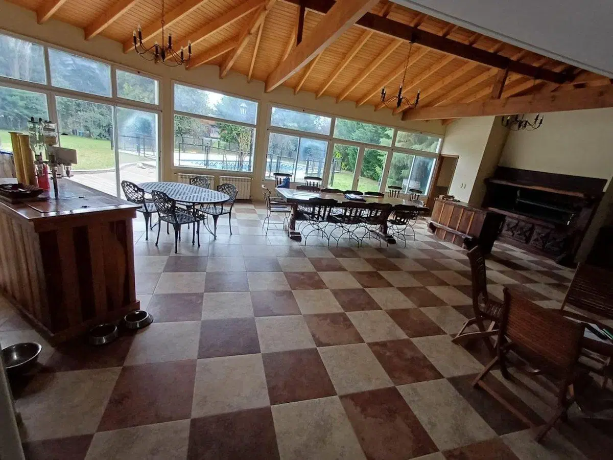 Casa en Venta en El Lauquen valor negociable! 2