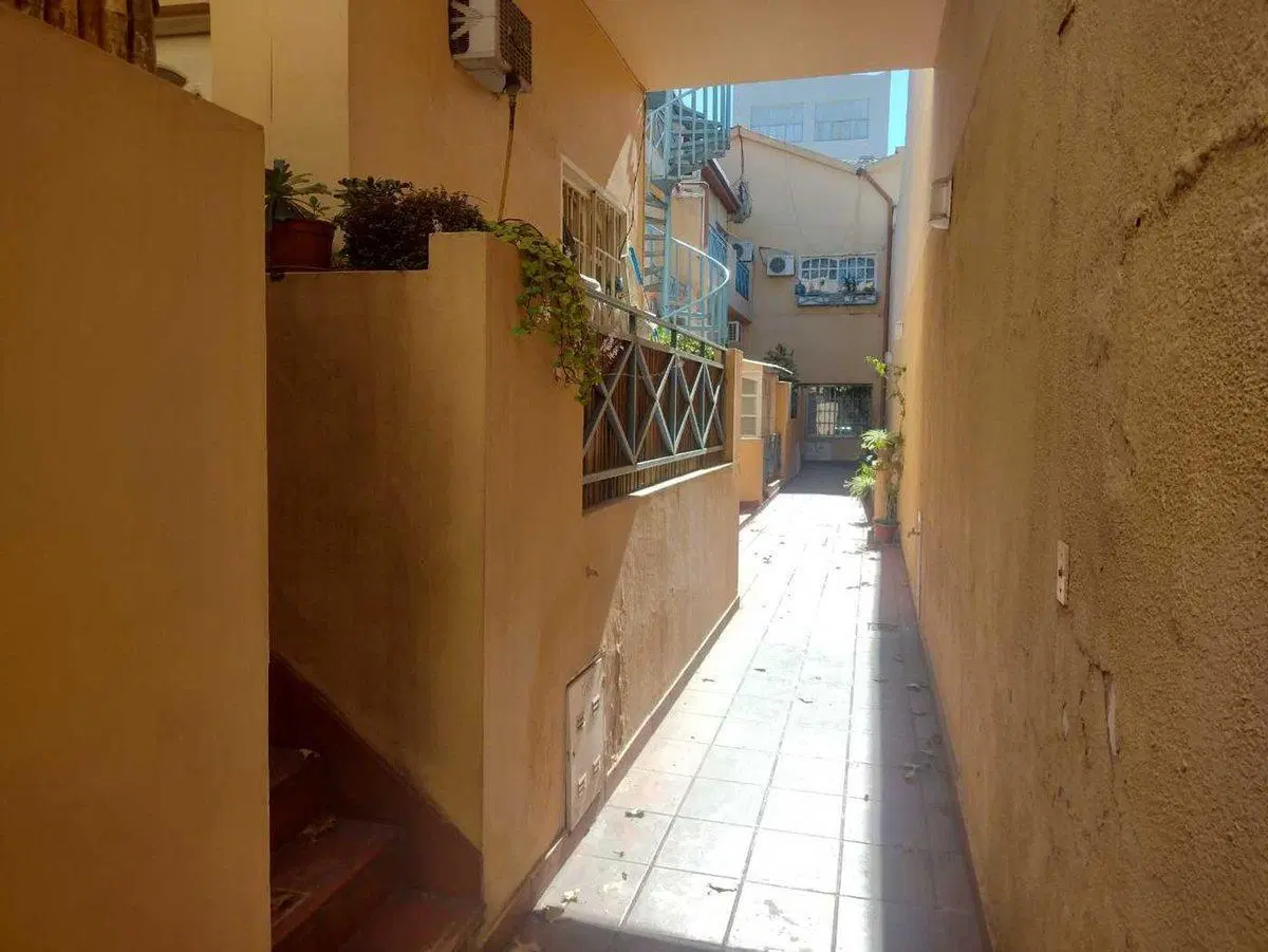ALQUILER - PH (duplex) 2 Ambientes con Patio 3