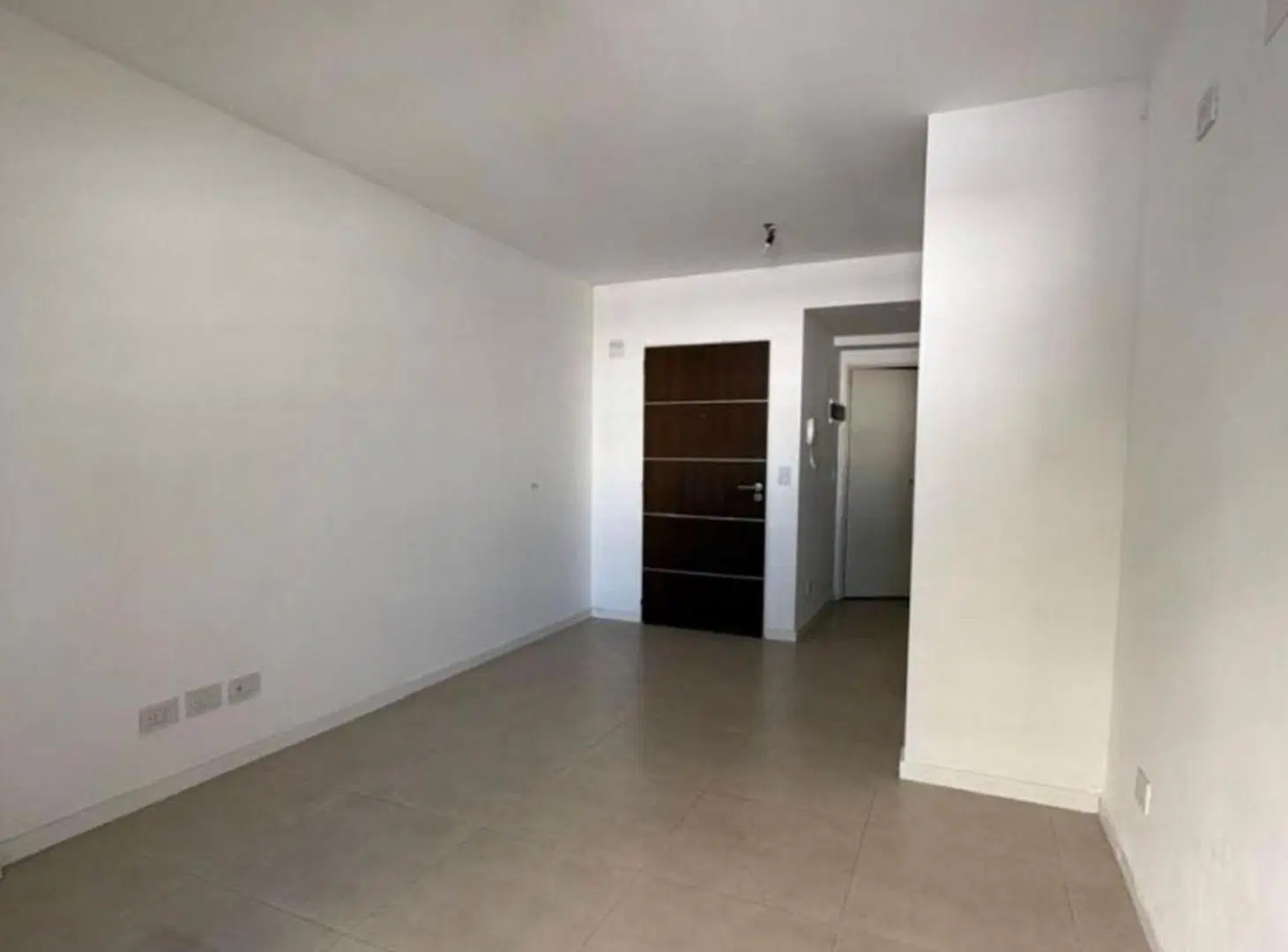 VENTA MONOAMBIENTE C/AMENITIES -BALCON -EN CASEROS 2