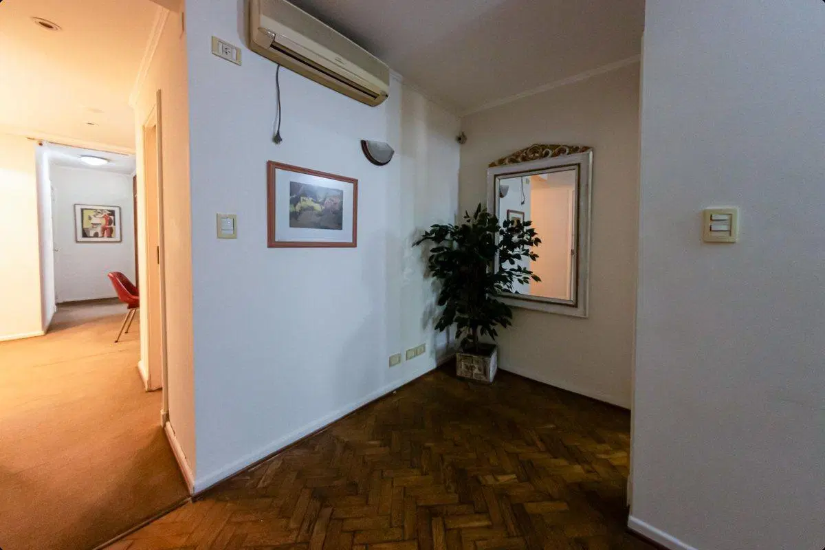3 ambientes + cochera + apto profesional Recoleta 5