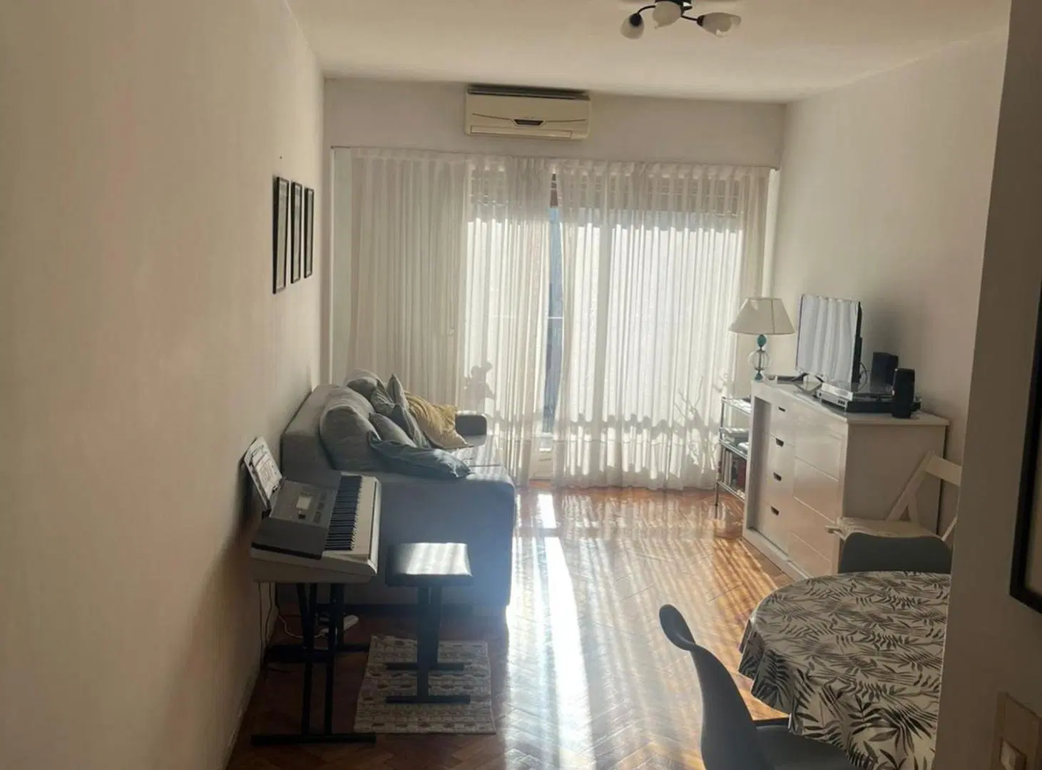 Venta departamento 3 ambientes  balcón Recoleta 2