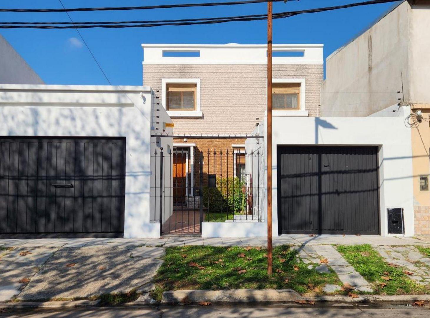 VENTA CASA 5 AMBIENTES EN QUILMES - APTO CREDITO
