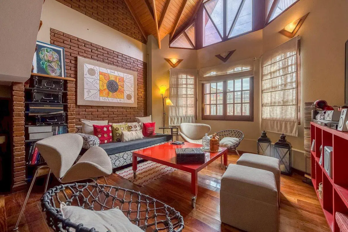 OPORTUNIDAD CASA C/ JARDIN QUINCHO BERNAL QUILMES 3