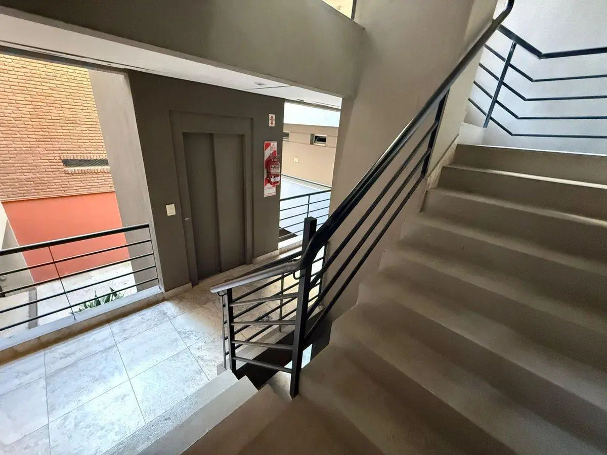 VENTA MONOAMBIENTE EN COGHLAN CON BALCON 4