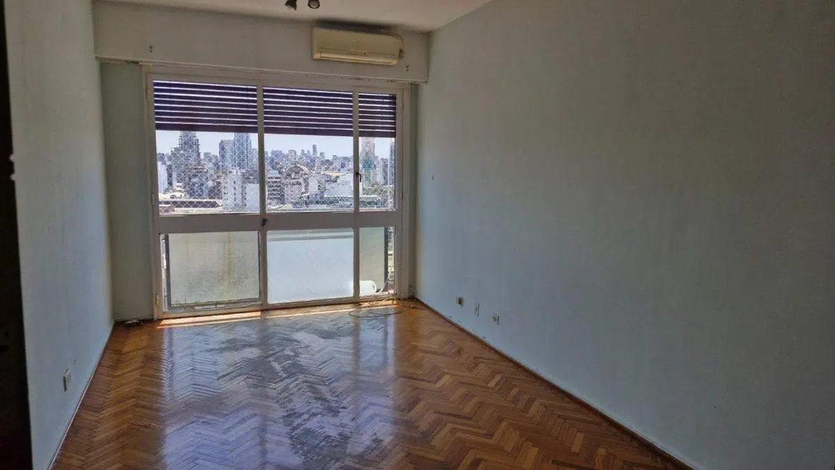 Venta Departamento 3 ambientes, todo Sol Balvanera 2