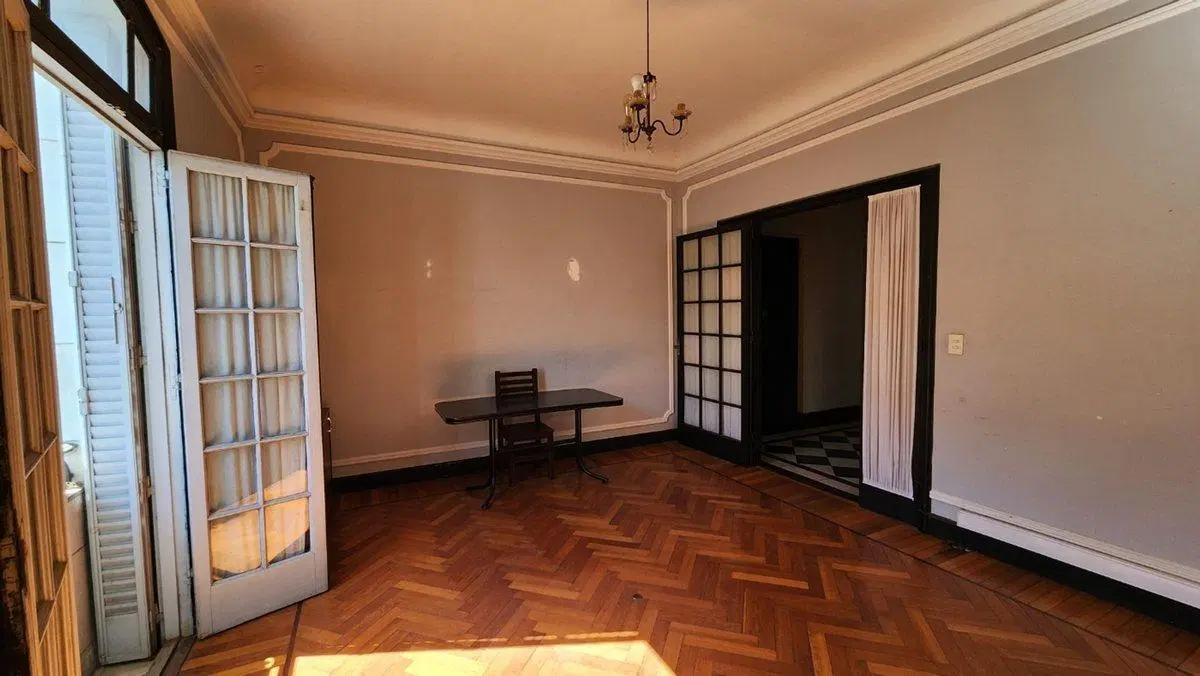 Venta departamento semipiso 5 ambientes Monserrat 2